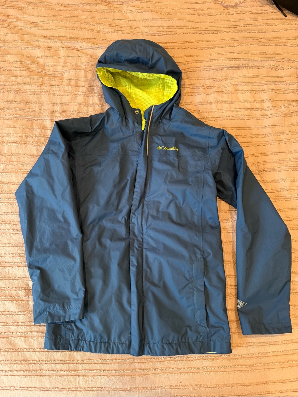 Columbia Omni-Tech Hooded Rain Jacket – Navy & Lime – Child’s Large
